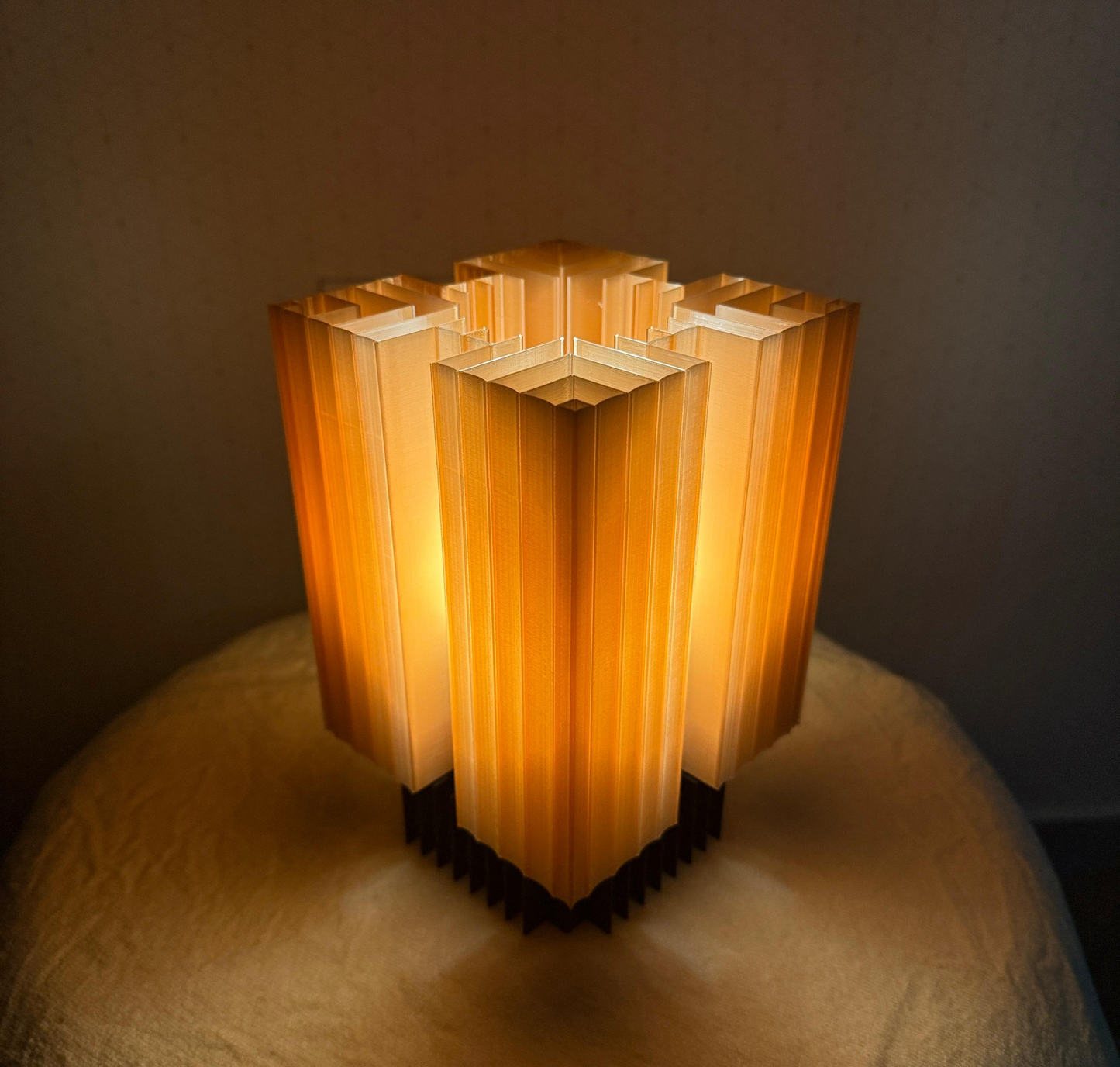 Stark Lamp
