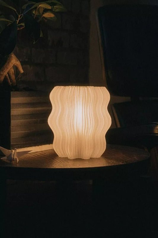 Wavy lamp